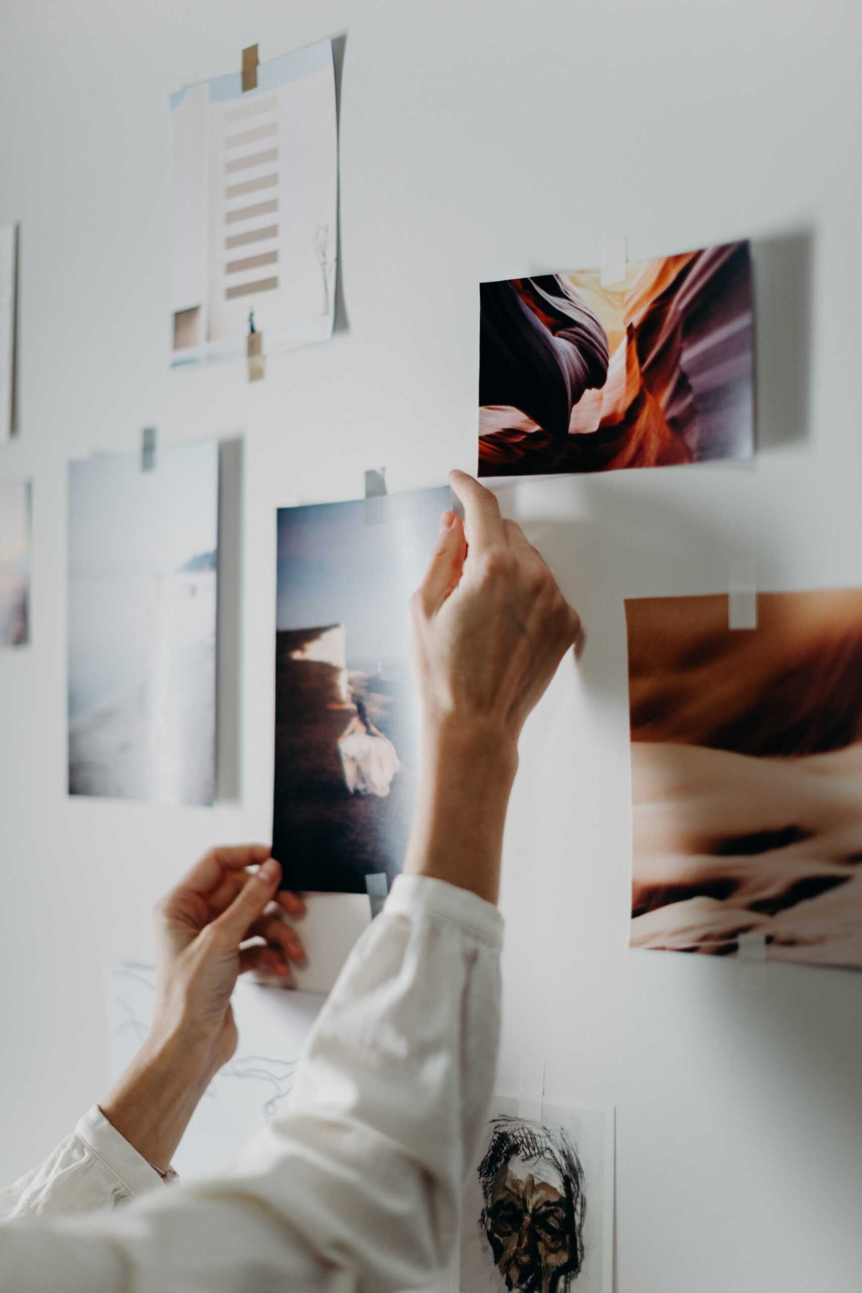 women looking at paintings